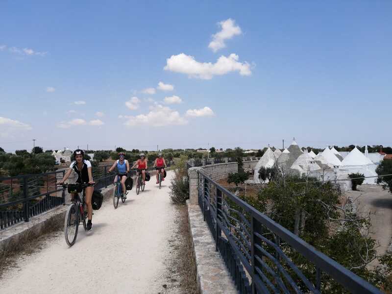 cycling vacation, Apulian aqueduct