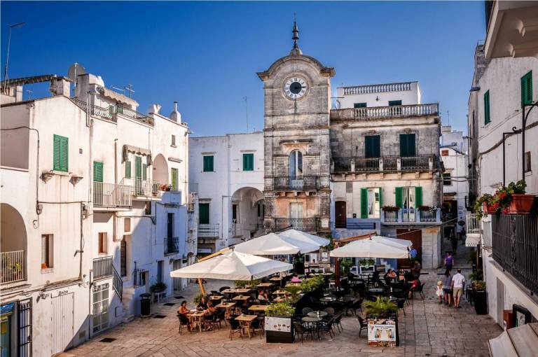 Cisterino square, Puglia